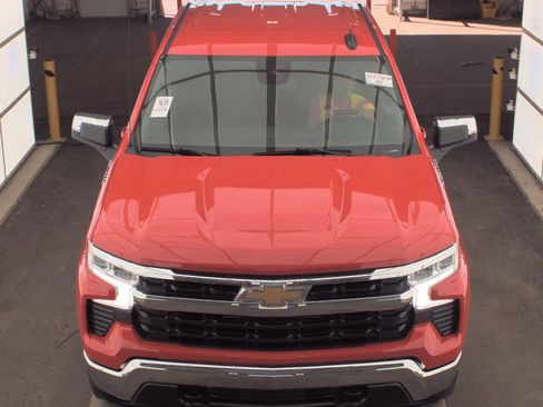 Certified 2023 Chevrolet Silverado 1500 LT image 3