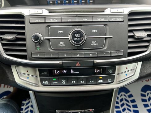Used 2013 Honda Accord LX image 19