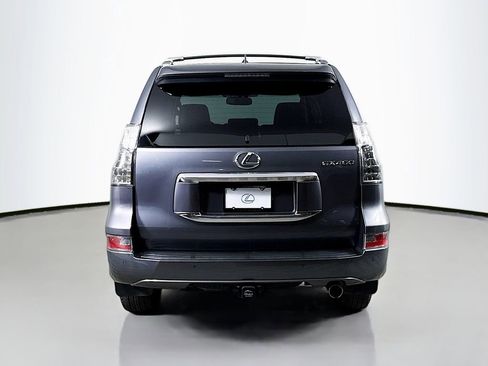 Used 2017 Lexus GX 460 Premium w/ Premium Package image 6