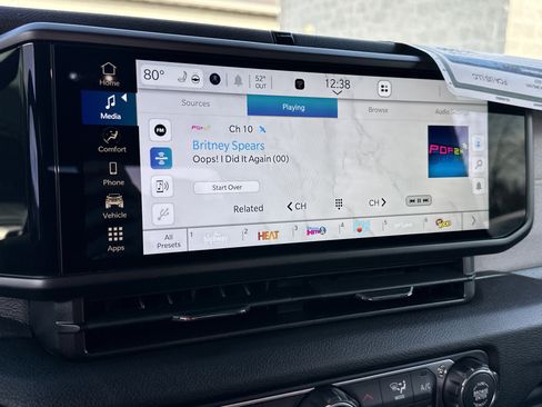 New 2026 Jeep Gladiator Sport image 6