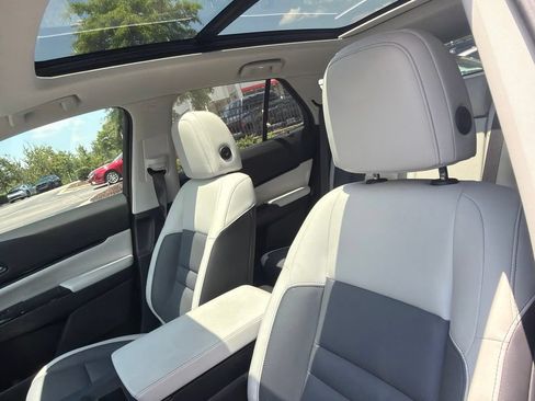 Used 2025 Honda Prologue Touring image 9
