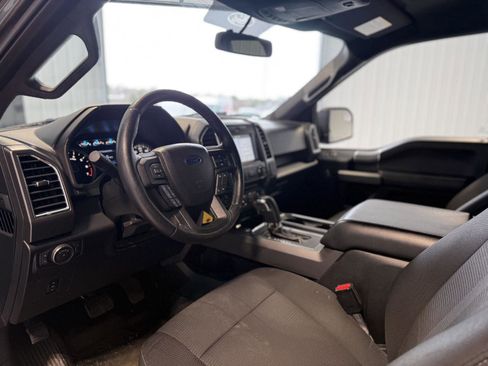 Used 2016 Ford F150 XLT w/ Equipment Group 302A Luxury image 11