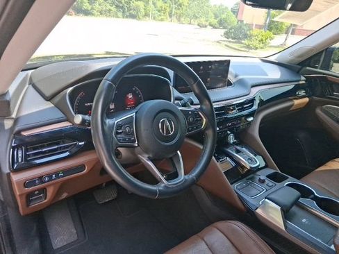 Used 2022 Acura MDX w/ Technology Package FWD image 12