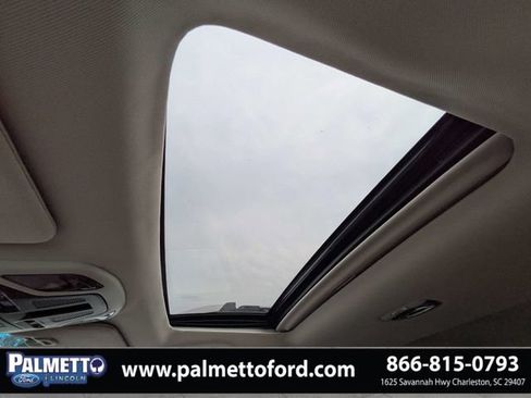 Used 2022 Subaru Outback Touring XT w/ Popular Package #2 AWD/4WD image 22