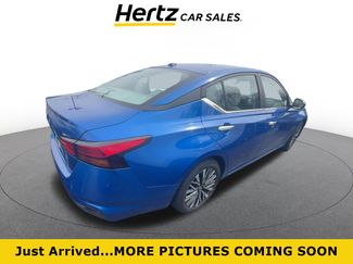 Used 2025 Nissan Sentra SV video 1