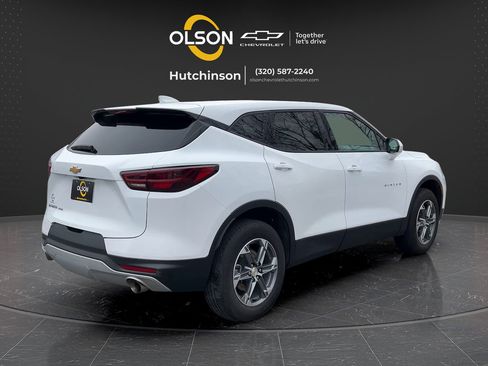 Certified 2025 Chevrolet Blazer LT AWD/4WD image 13