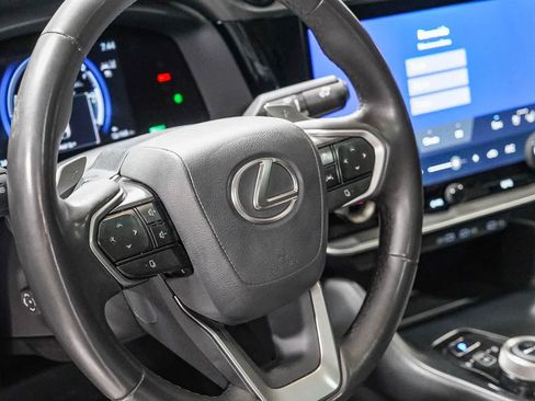 Used 2024 Lexus RZ 300e Premium FWD image 21