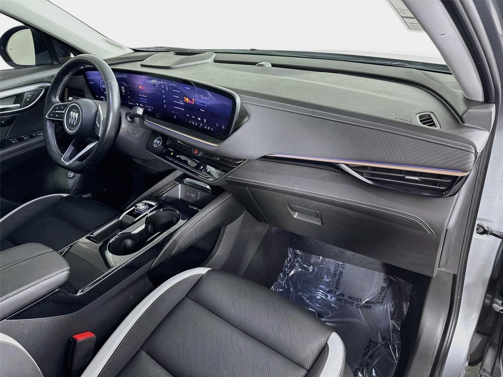 Certified 2024 Buick Envision Sport Touring AWD/4WD image 29