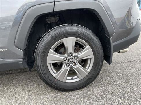 Certified 2022 Toyota RAV4 LE image 10