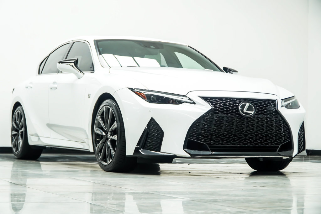 Used 2021 Lexus IS 350 F Sport w/ Accessory Package RWD image 4