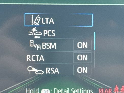 Used 2024 Toyota RAV4 XLE FWD image 19