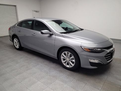 Used 2025 Chevrolet Malibu LT FWD image 11