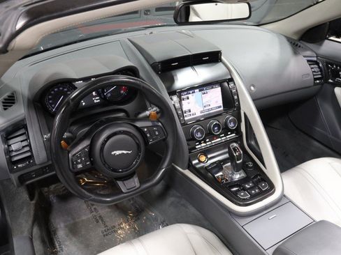 Used 2014 Jaguar F-TYPE S RWD image 34