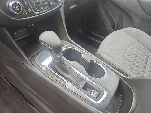 Used 2024 Chevrolet Equinox LT FWD image 23