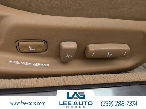 Used 2006 Lexus SC 430 Convertible RWD image 13