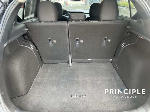 Used 2021 Nissan Kicks S FWD image 27