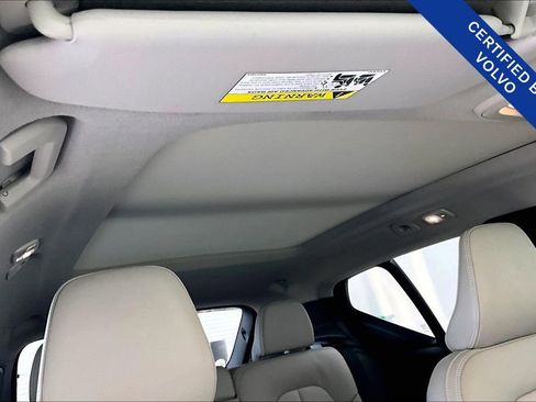 Used 2023 Volvo XC40 B5 Plus w/ Protection Package Premier image 22