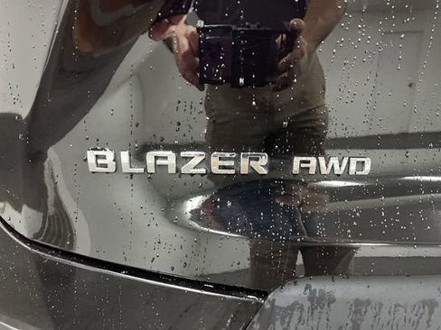 Certified 2025 Chevrolet Blazer LT AWD/4WD image 31