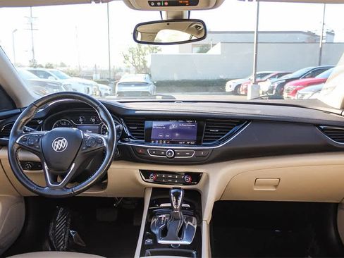 Used 2019 Buick Regal Essence image 13