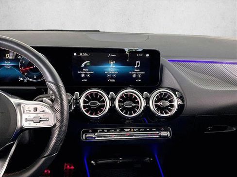 Certified 2023 Mercedes-Benz GLA 250 image 8