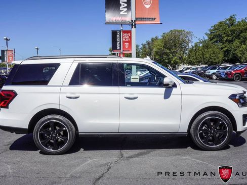 Used 2024 Ford Expedition Limited AWD/4WD image 26