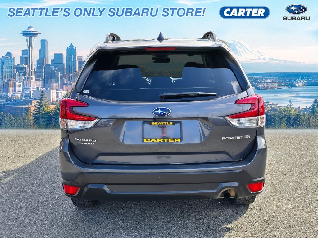 Used 2020 Subaru Forester Premium AWD/4WD image 4