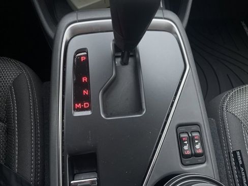 Certified 2024 Subaru Crosstrek 2.0i Premium image 22