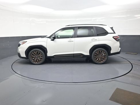 Used 2025 Subaru Forester Sport AWD/4WD image 6
