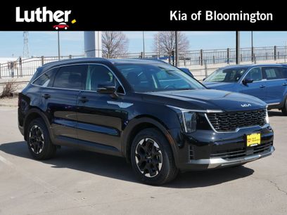Certified 2024 Kia Sorento S w/ Panoramic Sunroof Package