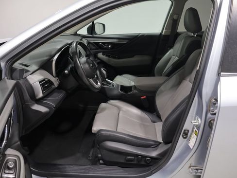 Used 2023 Subaru Outback Limited AWD/4WD image 11