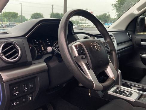 Used 2021 Toyota Tundra SR5 w/ SR5 Upgrade Package RWD image 9