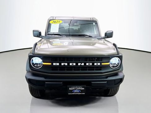 Used 2025 Ford Bronco Big Bend AWD/4WD image 2