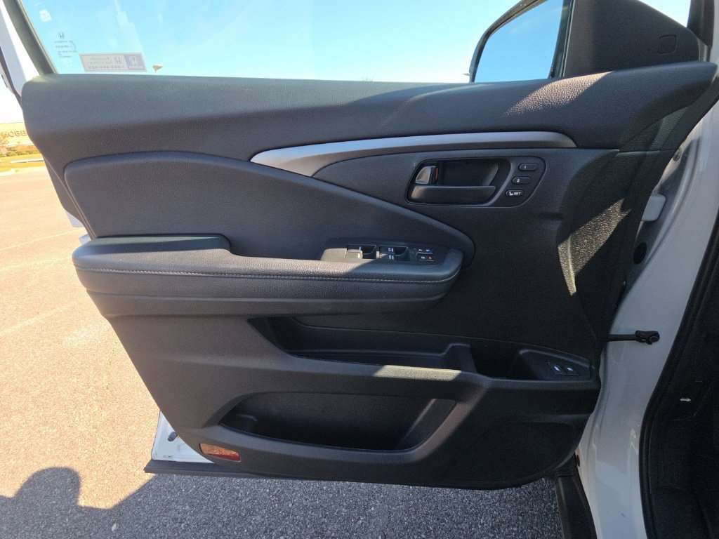 Used 2022 Honda Passport EX-L image 29