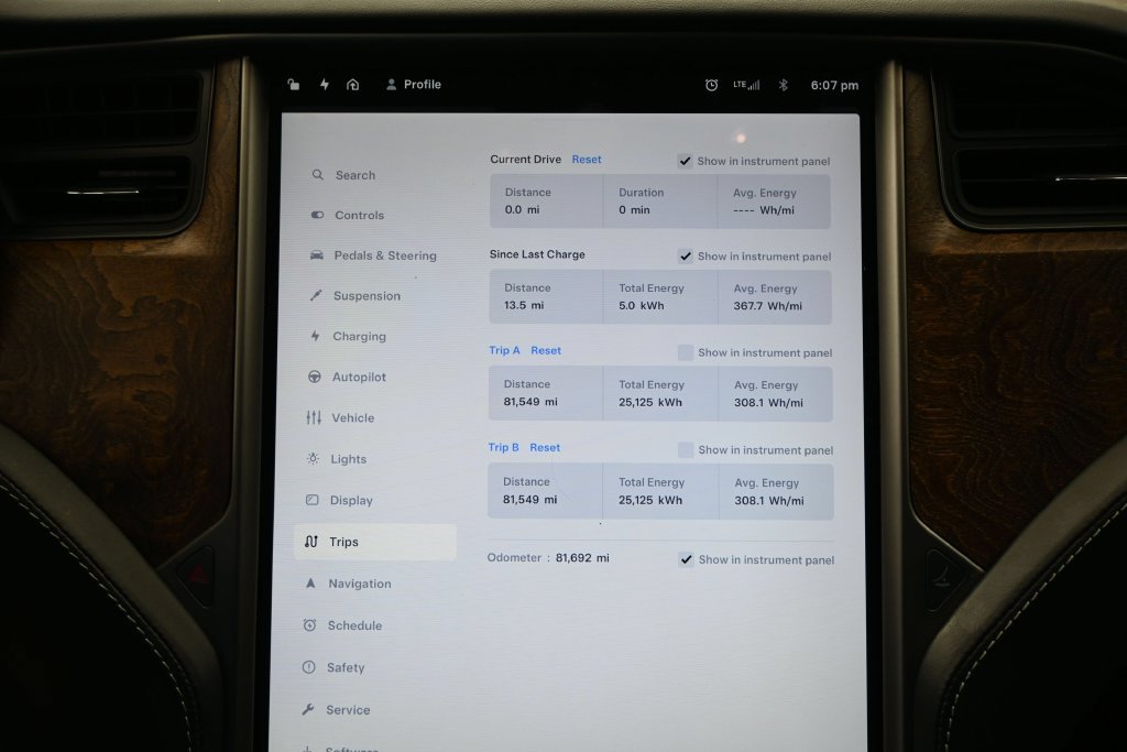 Used 2020 Tesla Model S Performance AWD/4WD image 24