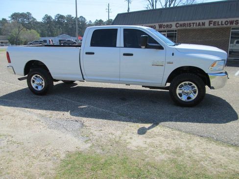 Used 2017 RAM 2500 Tradesman w/ Chrome Appearance Group image 70