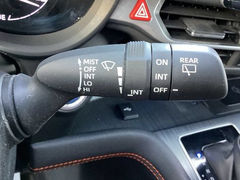 Used 2024 Toyota Sienna XSE w/ XSE Plus Package AWD/4WD image 27