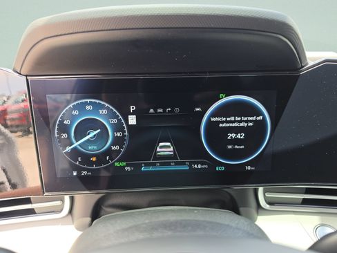 New 2026 Hyundai Elantra Limited FWD image 38