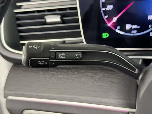 Used 2024 Mercedes-Benz GLE 350 4MATIC image 21