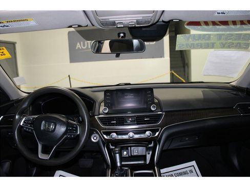 Used 2020 Honda Accord EX image 14
