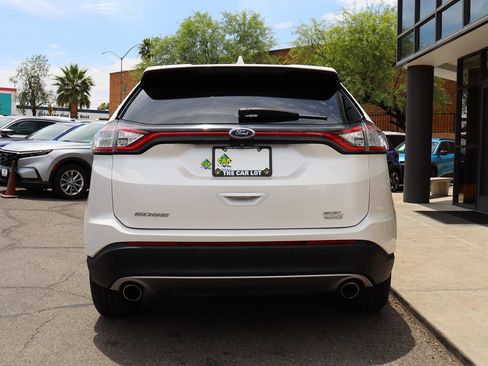 Used 2018 Ford Edge SEL w/ Equipment Group 201A FWD image 11