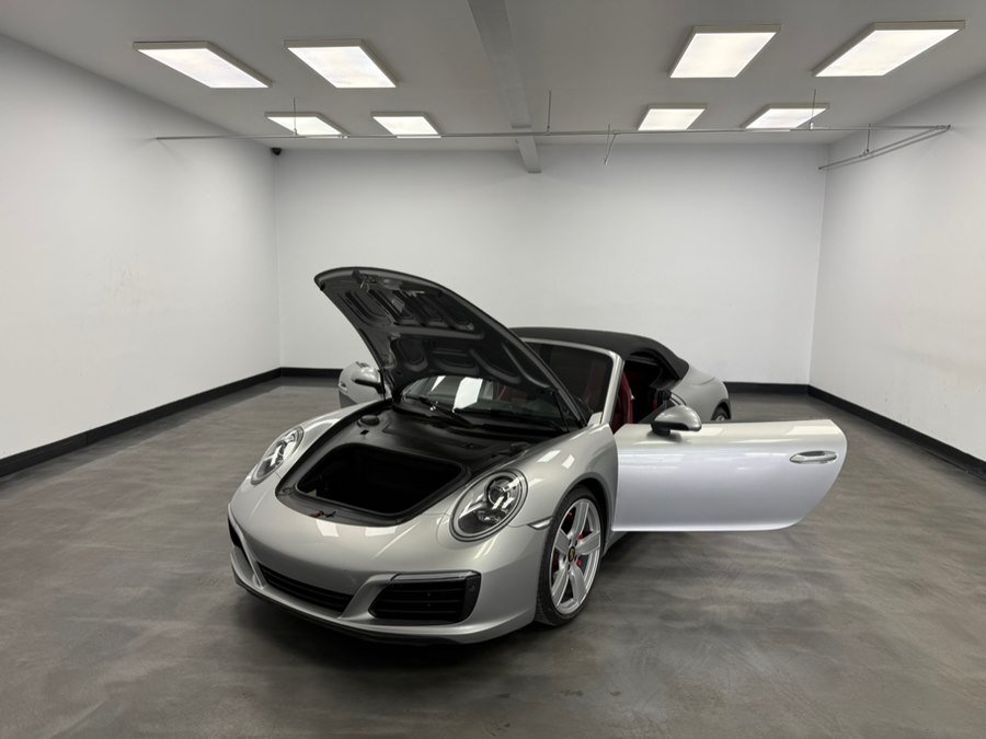 Used 2017 Porsche 911 UNAVAIL image 33