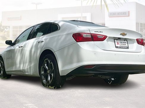Used 2024 Chevrolet Malibu LT image 30