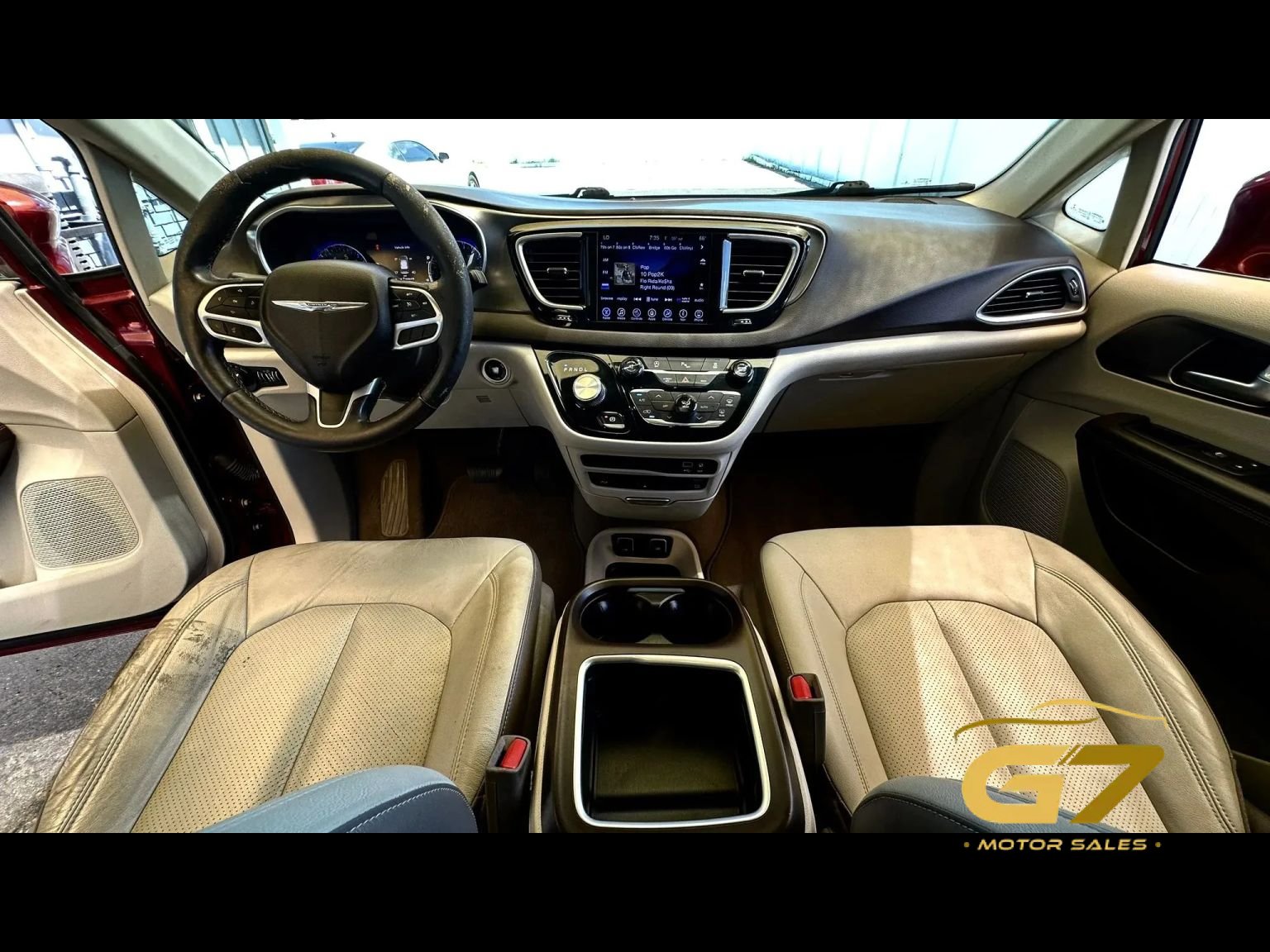 Used 2017 Chrysler Pacifica Touring-L Plus FWD image 22