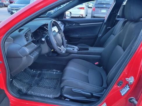 Used 2018 Honda Civic Sport image 16