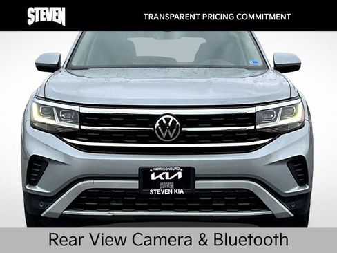 Used 2022 Volkswagen Atlas SE AWD/4WD image 2