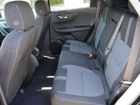 Certified 2025 Chevrolet Blazer LT image 17