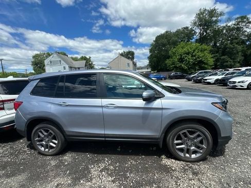 Used 2023 Honda Passport EX-L image 2