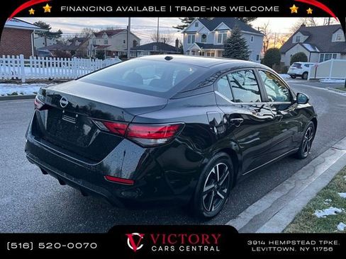 Used 2025 Nissan Sentra SV image 4