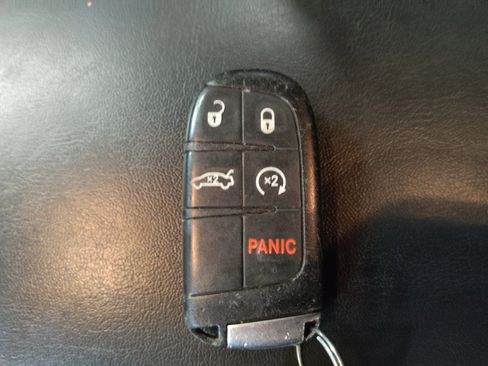 Used 2015 Chrysler 200 C w/ Navigation & Sound Group I FWD image 32