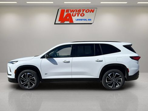 Certified 2025 Buick Enclave Sport Touring AWD/4WD image 9